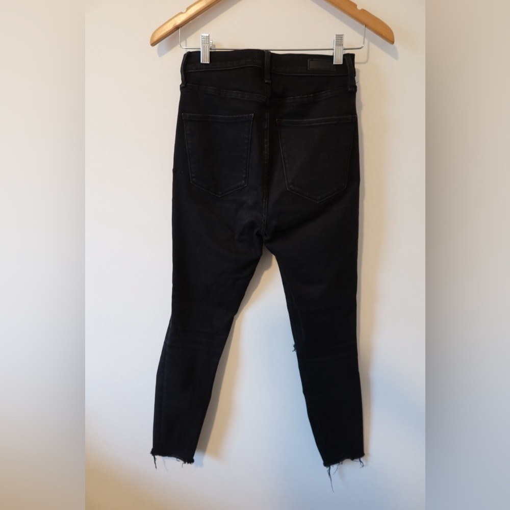Abercrombie and Fitch Black Ultra High Rise Super Skinny Distressed Jeans Size 2 - Picture 6 of 6
